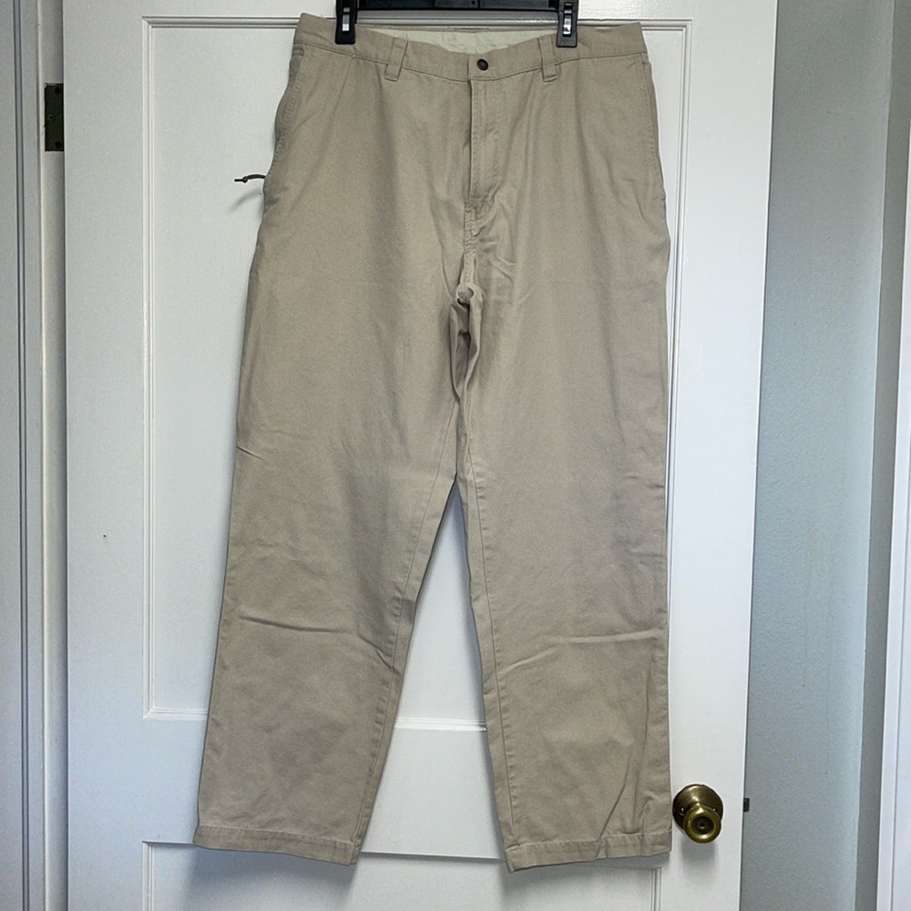Men’s Columbia straight leg light khaki pants
